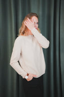 Women’s Classic Crew Neck Cashmere Sweater