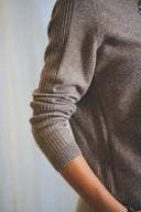 Women’s Classic Crew Neck Cashmere Sweater