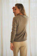 Women's cashmere crew neck
